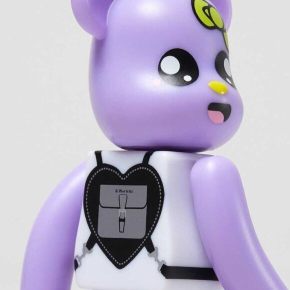 DR. MARTENS BE@RBRICK COLLECTIBLE FIGURE - Picture 4 of 11